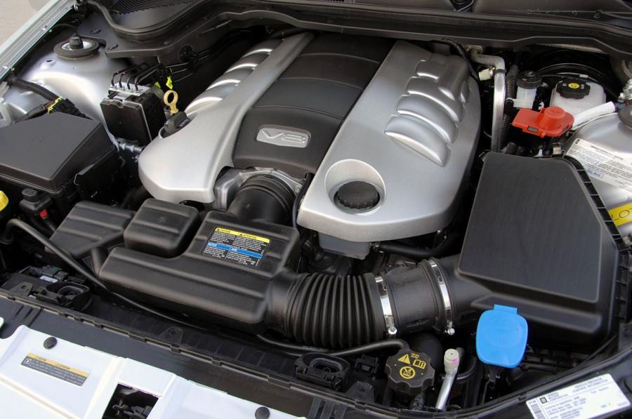  Pontiac G8 GXP 2009 года  (фото 51 из 79)